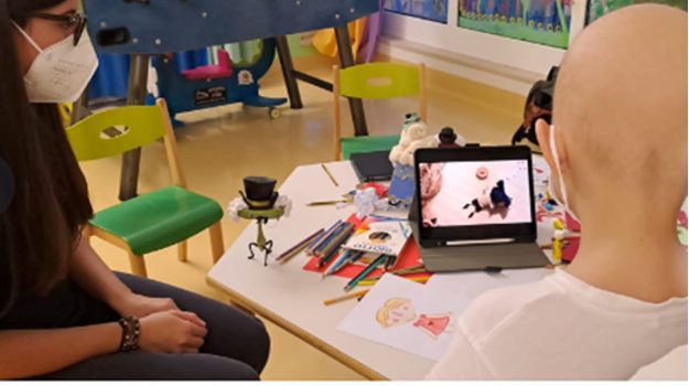 Movies in hospital for kids: share emotions!