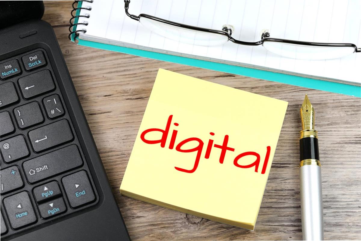 Gli articoli di Alessandra Carenzio e Vincenzo Corrado per Avvenire sul nuovo MOOC (Post)Digitale